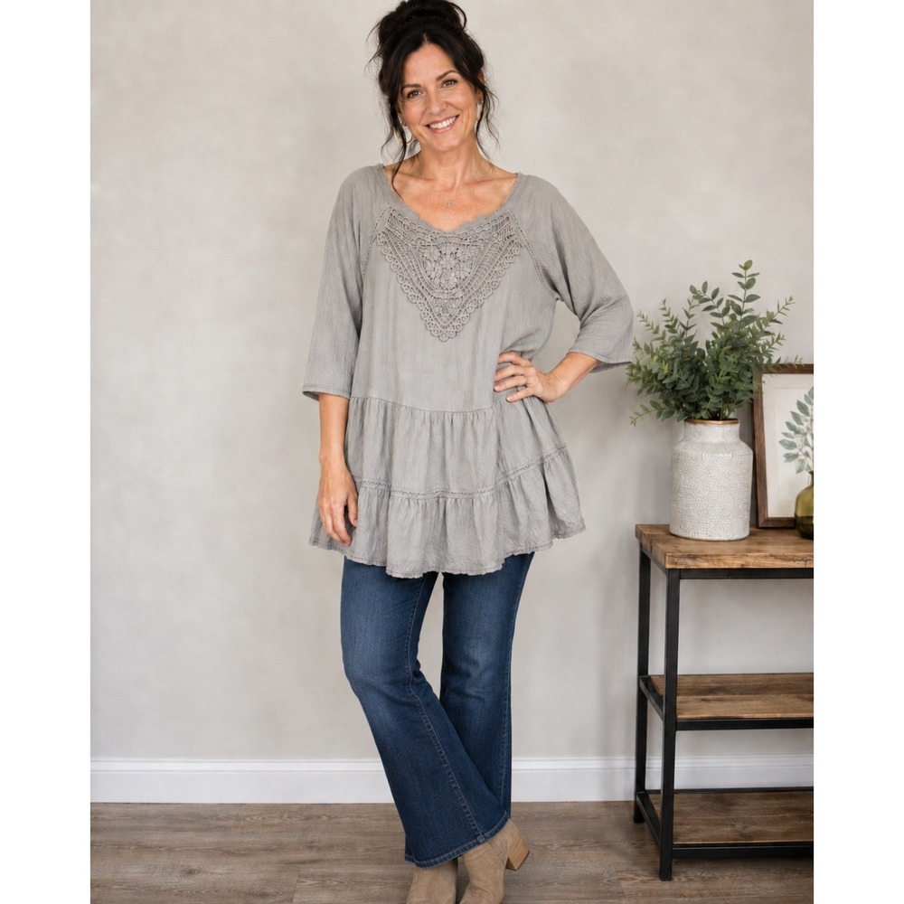 Meadow Rue Anthropology Gray Crochet Lace Tiered Ruffle Boho Fairy Tunic Top S